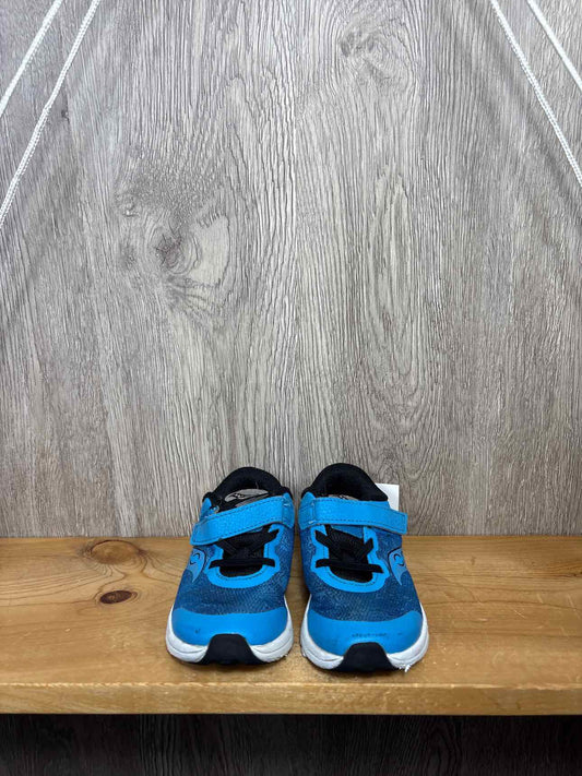 Saucony Size C9 Sneakers