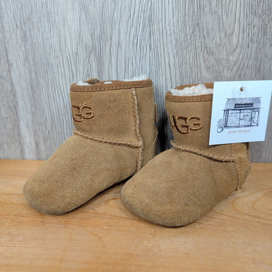 Uggs Size C5 Soft Sole