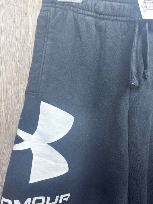 Under Armour Size 10-11y Shorts