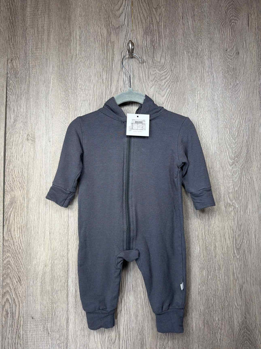 Tiny Button Apparel Size 0-6m Romper
