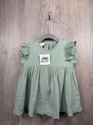 Size 0-3m Dress