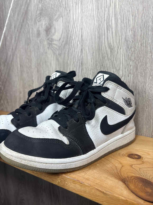 Nike Size Y3 Sneakers