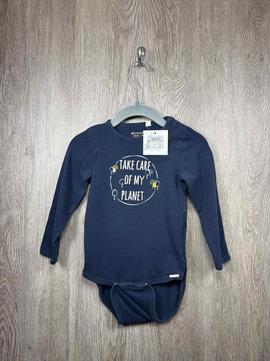 Minymo Size 9-12m Onesie