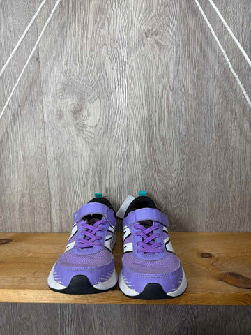 New Balance Size C13 Sneakers
