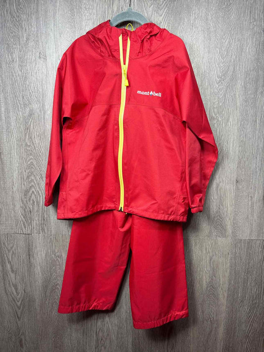 Size 6-7y Rain gear
