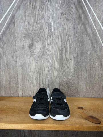 Saucony Size C4 Sneakers