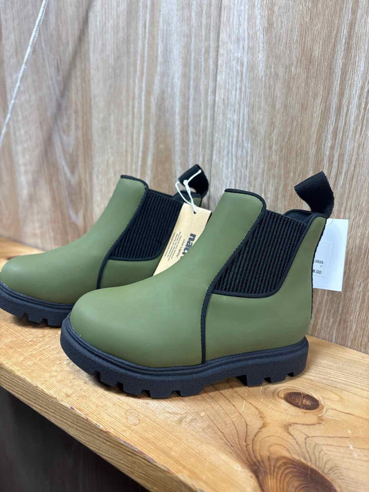 Native Size C7 Rain Boots