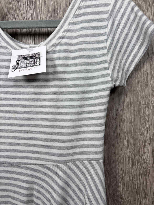 Nest and Nurture Size 3-4y Dress