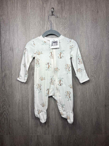 Carters Size 0-3m Sleeper