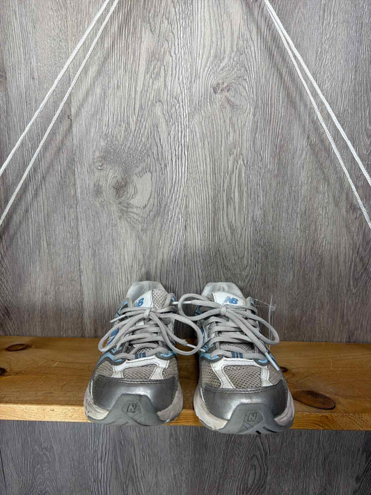 New Balance Size C4 Sneakers
