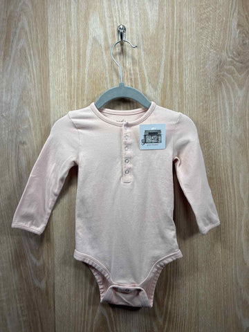 Pehr Size 6-12m Onesie