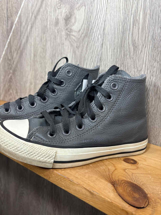 Converse Size Y5 Sneakers