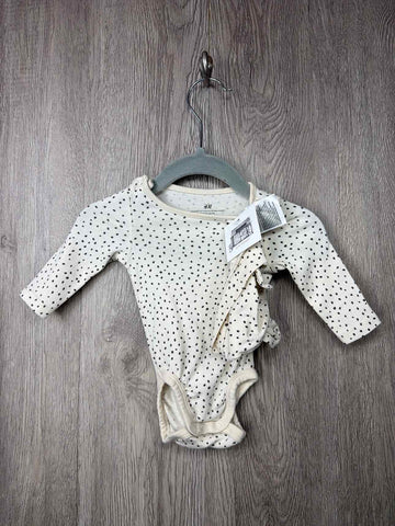 H&M Size Newborn Outfit