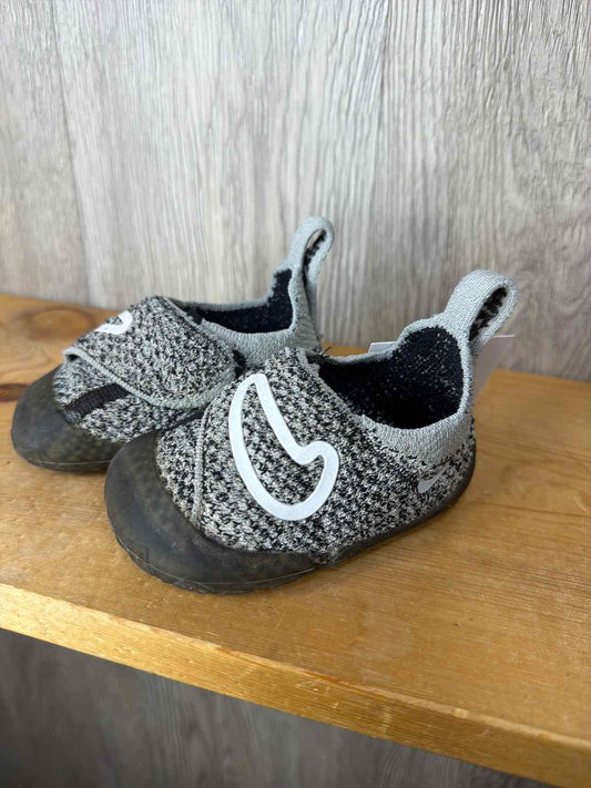 Nike Size C3 Soft Sole