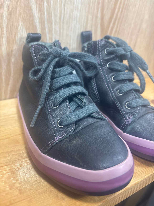 Camper Size C10 Boots