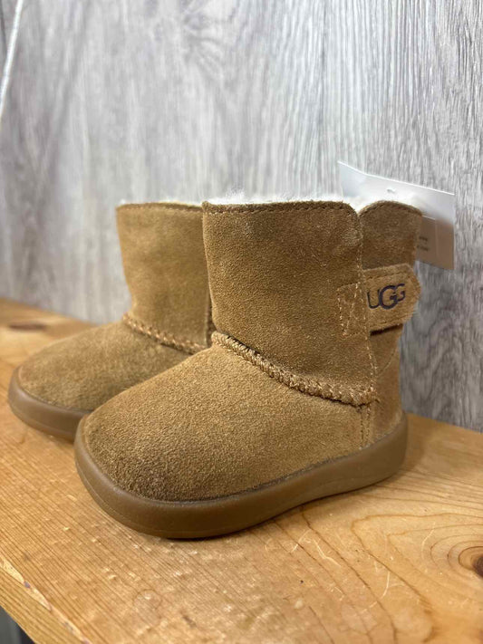 Uggs Size C2 Boots