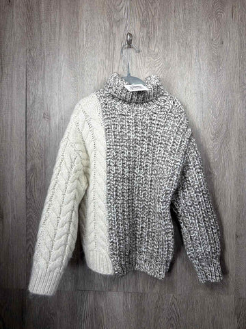 Zara Size 6-7y Sweater