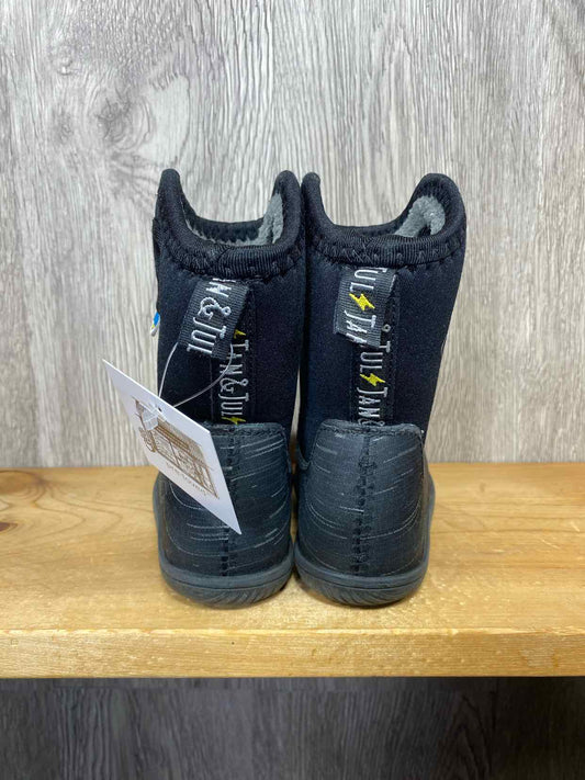 Jan & Jul Size C7 Boots