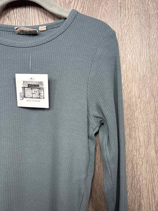 Wheat Size 7y Shirt