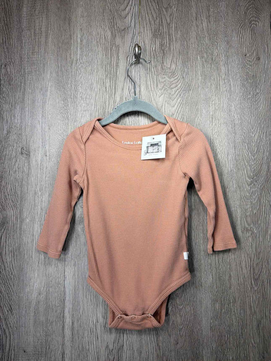 Loulou Lollipop Size 12-18m Onesie