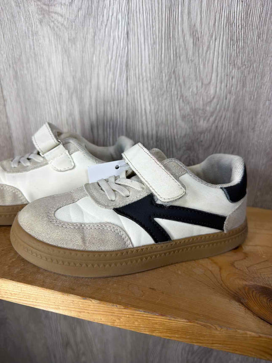 Size C10 Sneakers