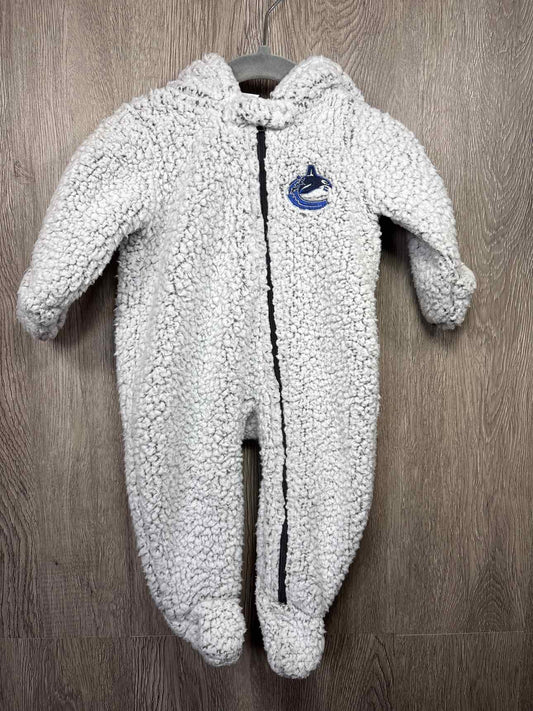 Size 0-3m Jackets & Outerwear