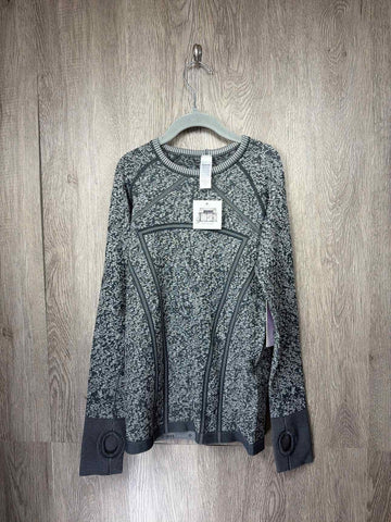 Ivivva Size 10y Shirt