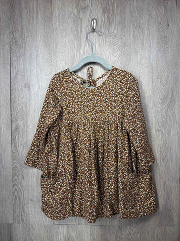 Nest and Nurture Size 4y Dress