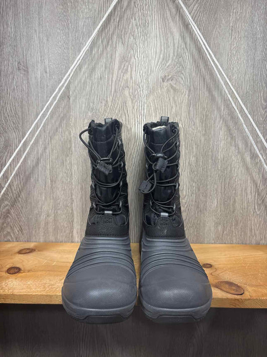 Merrell Size Y5 Boots