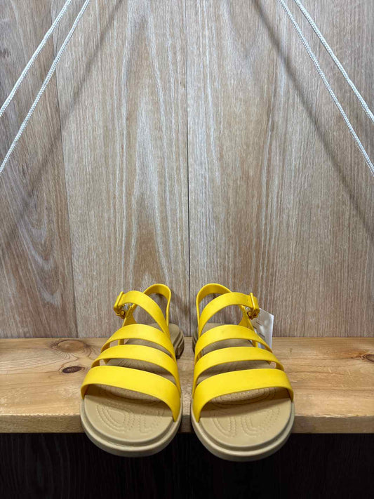 Crocs Size Y6 Summer