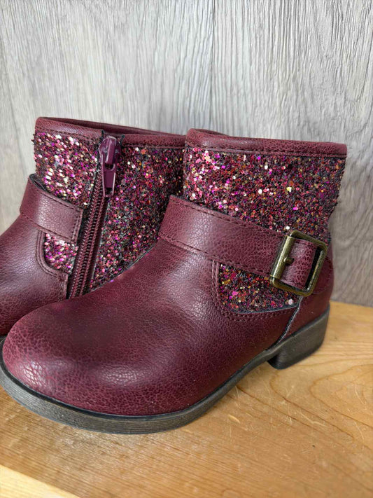 Size C7 Boots