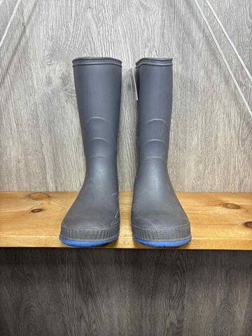 Kamik Size Y1 Rain Boots