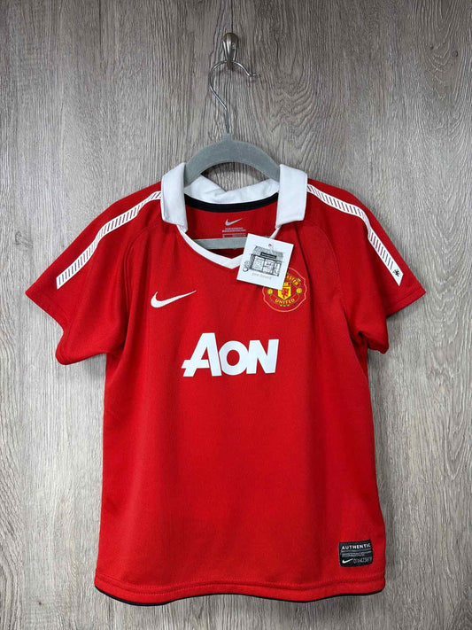 Nike Size 4-5y Outfit