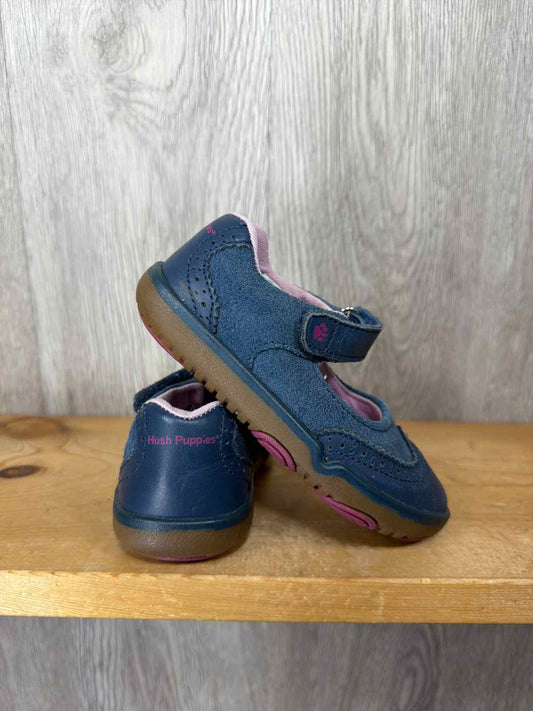 Hush Puppies Size C7 Dress Up