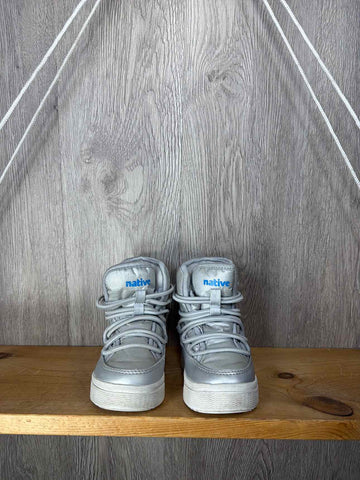 Native Size C7 Boots