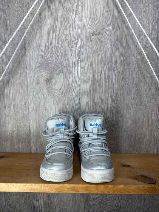 Native Size C7 Boots