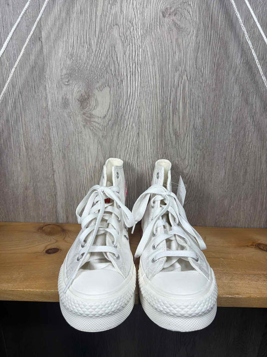 Converse Size Y4 Sneakers