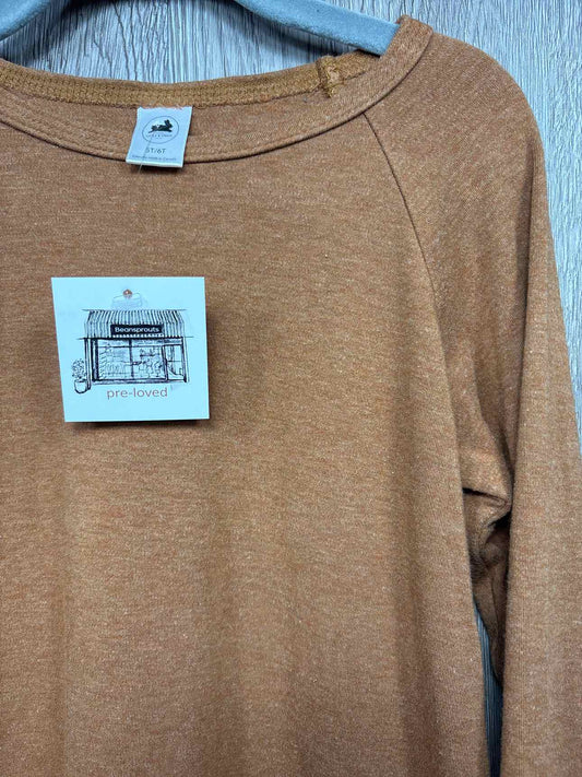 Little and Lively Size 5-6y Shirt