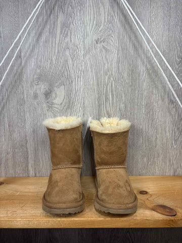 Uggs Size C7 Boots