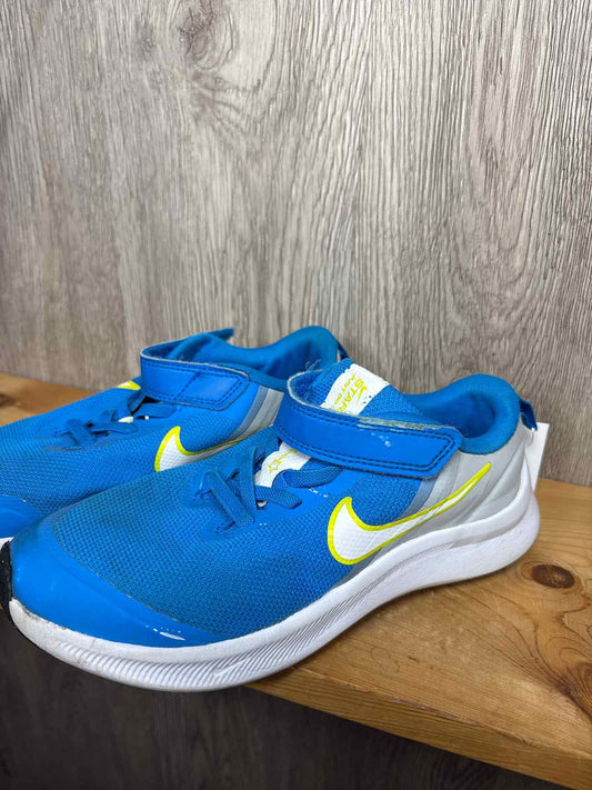 Nike Size Y2 Sneakers