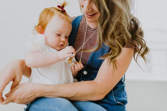 The McKenzie Teething Necklace - Moonstone