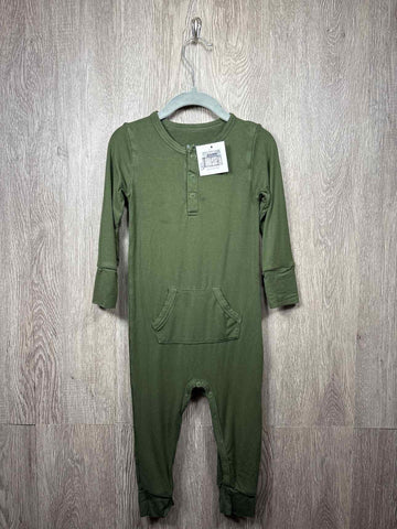 Belan.J Size 2y Sleeper