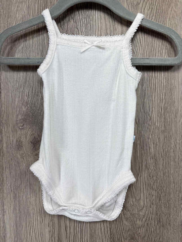 Posh Peanut Size 3-6m Onesie