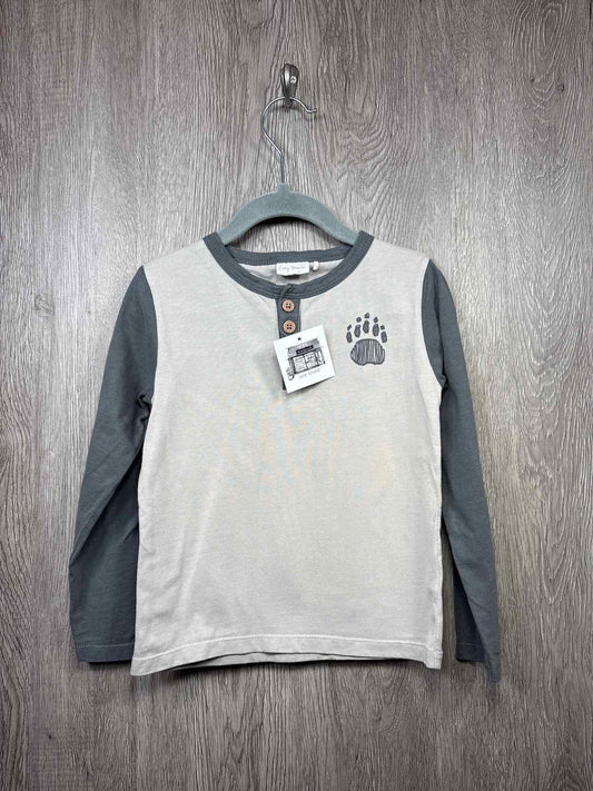 Size 4y Shirt