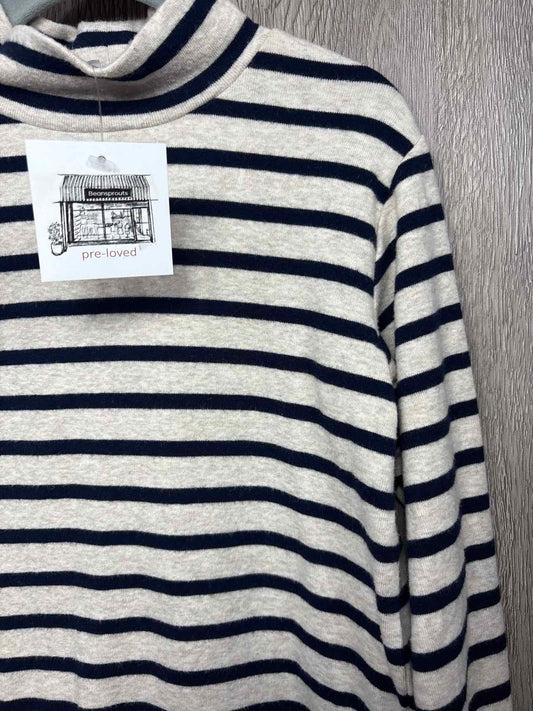 Uniqlo Size 6-7y Shirt