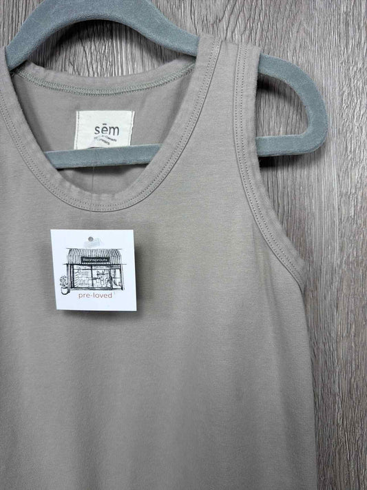 Sem Size 4y Shirt
