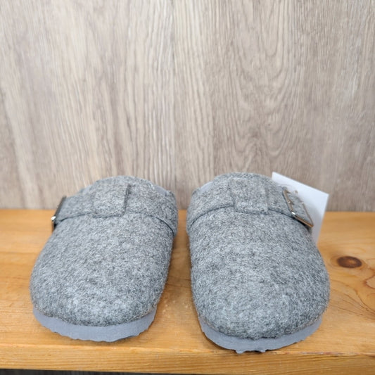 Stride Rite Size C11 Sneakers