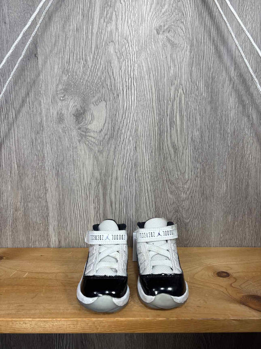 Nike Size C4 Sneakers