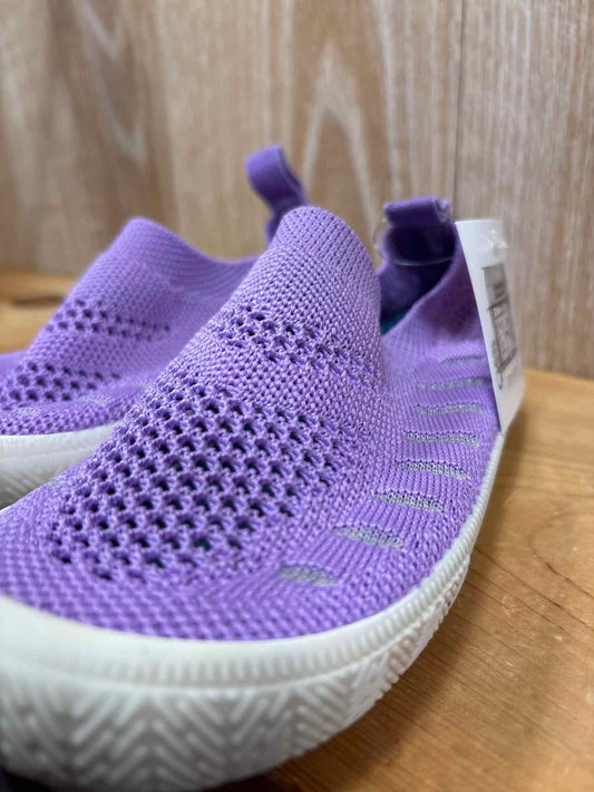 Jan & Jul Size C11 Sneakers