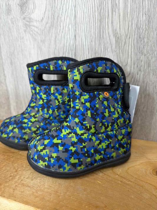 Bogs Size C4 Rain Boots